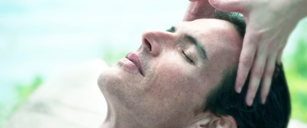 woman's hands making head massage